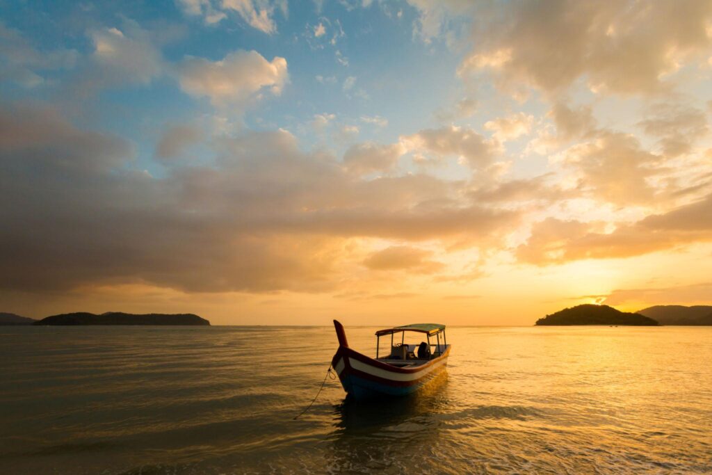langkawi pantai cenang beach langkawi sunset